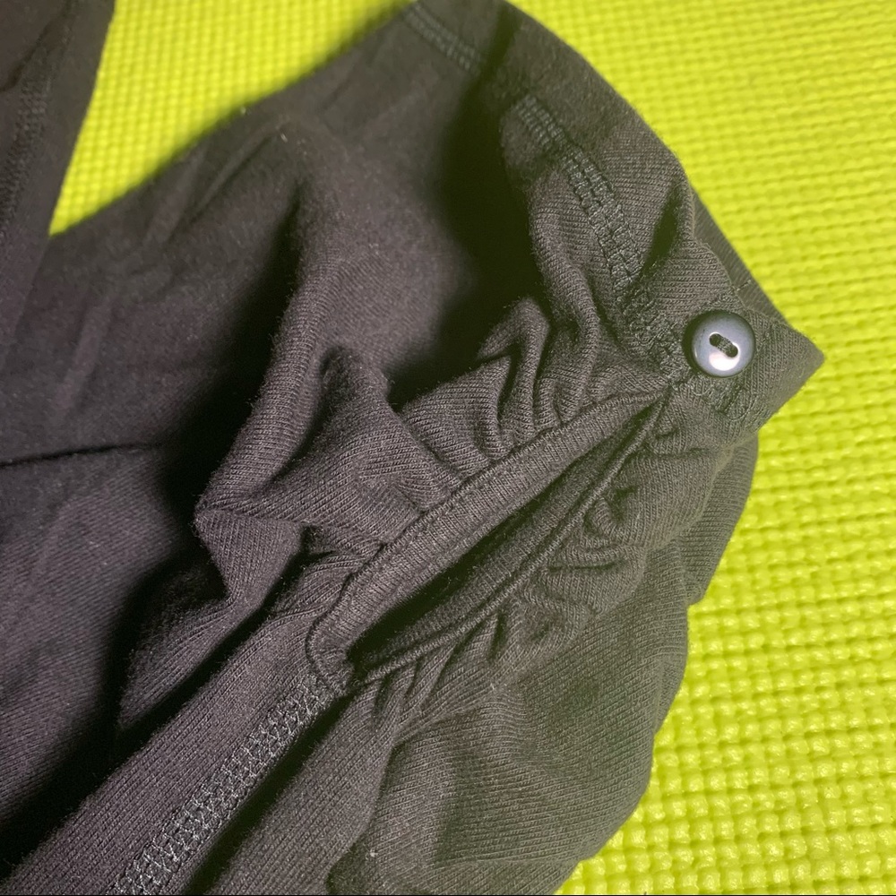 2 Made for life Capri Leggings PL NWOT - Picture 8 of 9